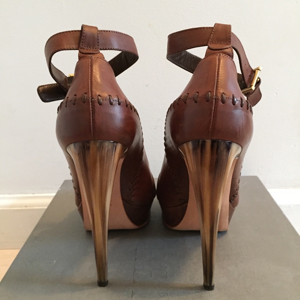 Alexander McQueen t-strap leather sandals SZ IT36 - Picture 3 of 8